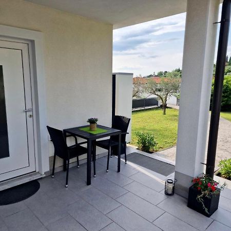 Apartma Lima Ankaran Zewnętrze zdjęcie